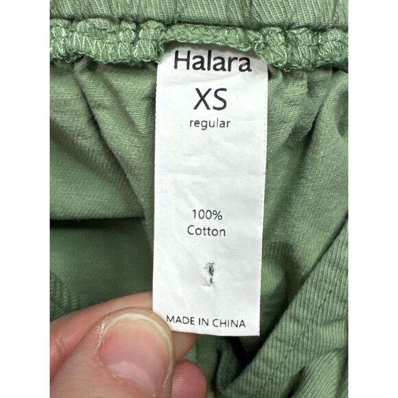 Halara Women's High Waisted Pleated Cotton Green Casual Joggers - XS (25x24.5) - Picture 3 of 3